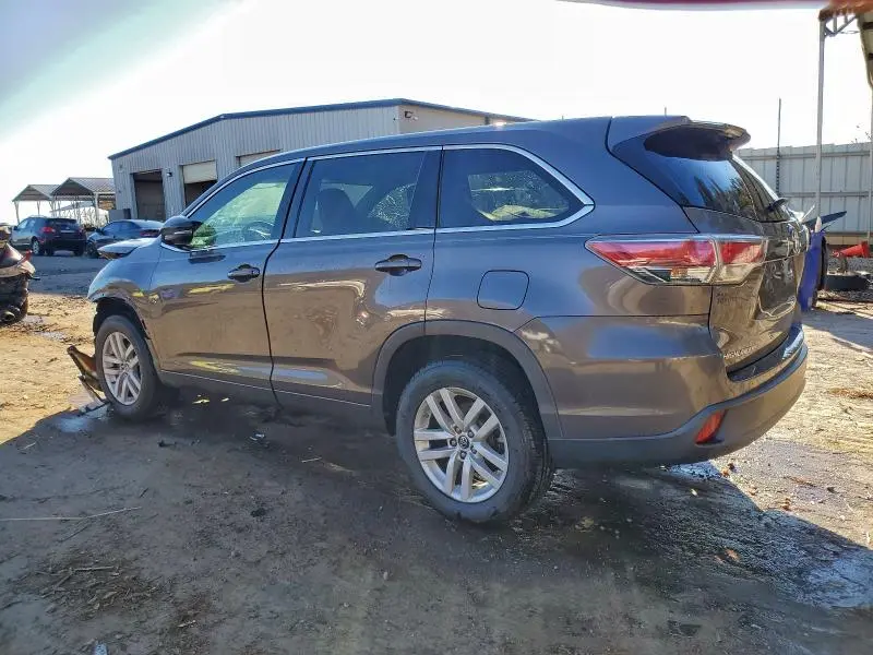 2016 TOYOTA HIGHLANDER LE  