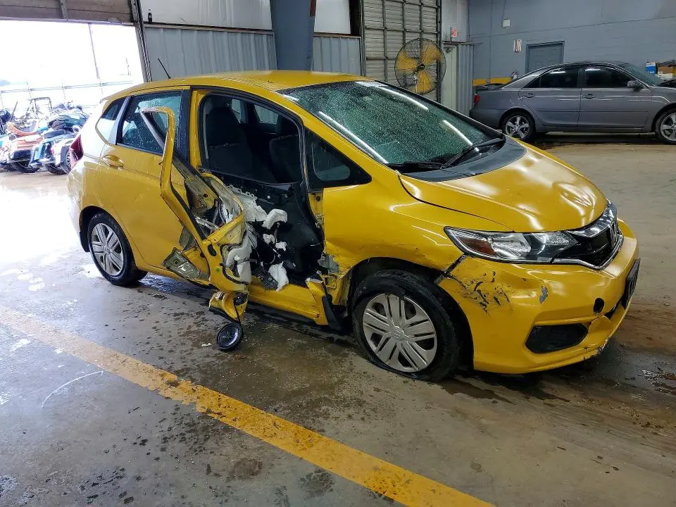 2018 HONDA FIT LX  
