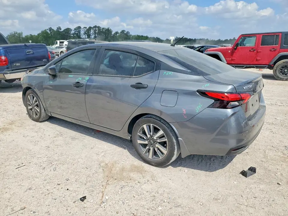 2024 NISSAN VERSA S  