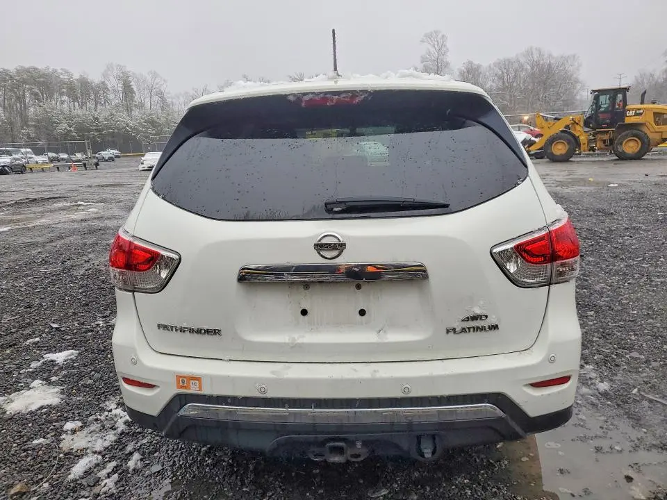 2014 NISSAN PATHFINDER S  