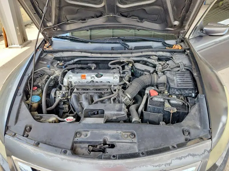 2010 HONDA ACCORD LX  