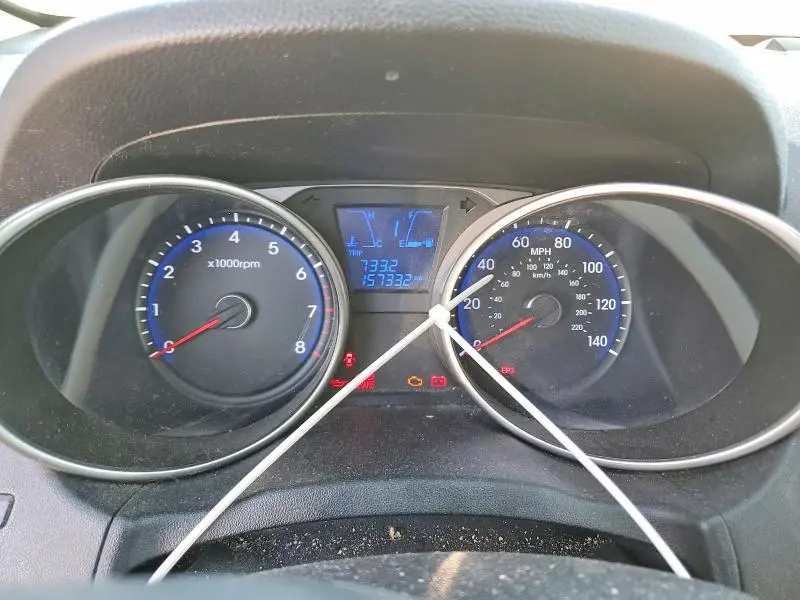 2011 HYUNDAI TUCSON GLS  