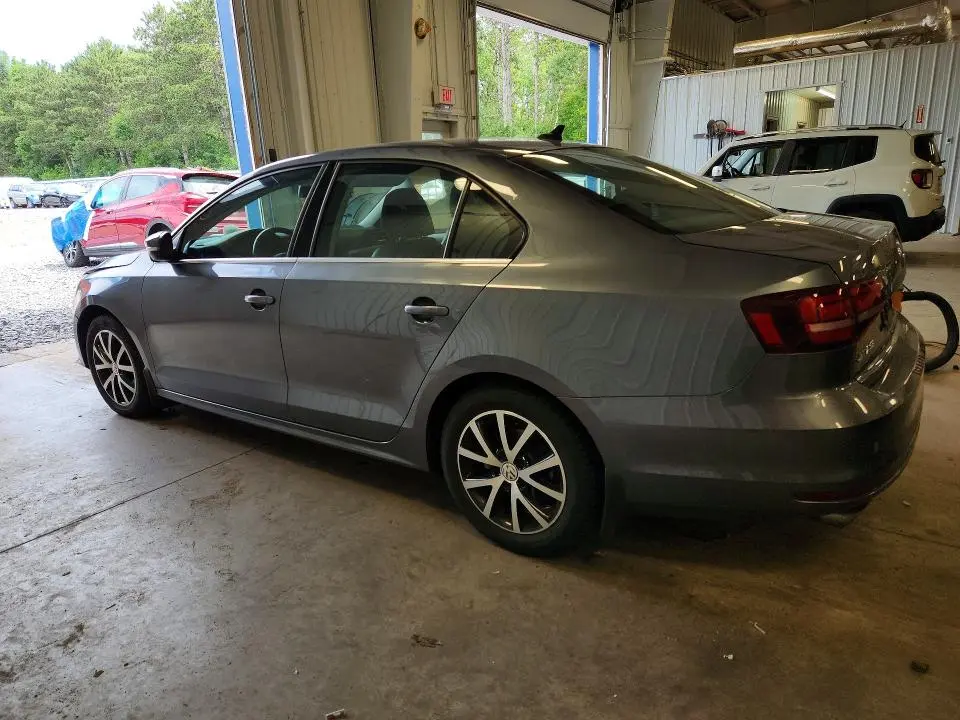 2018 VOLKSWAGEN JETTA SE  
