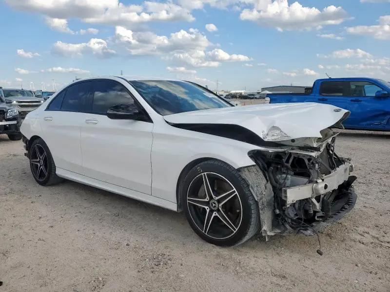 2016 MERCEDES-BENZ C 300  