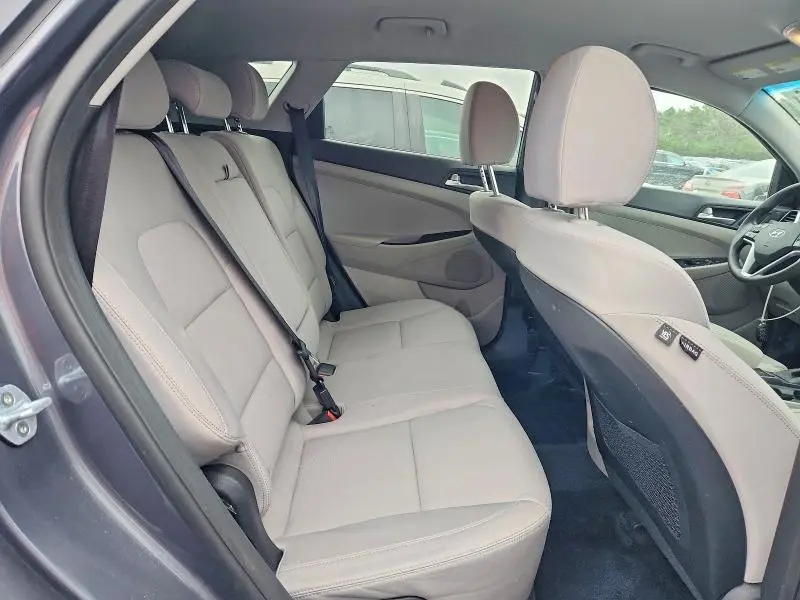 2019 HYUNDAI TUCSON SEL  