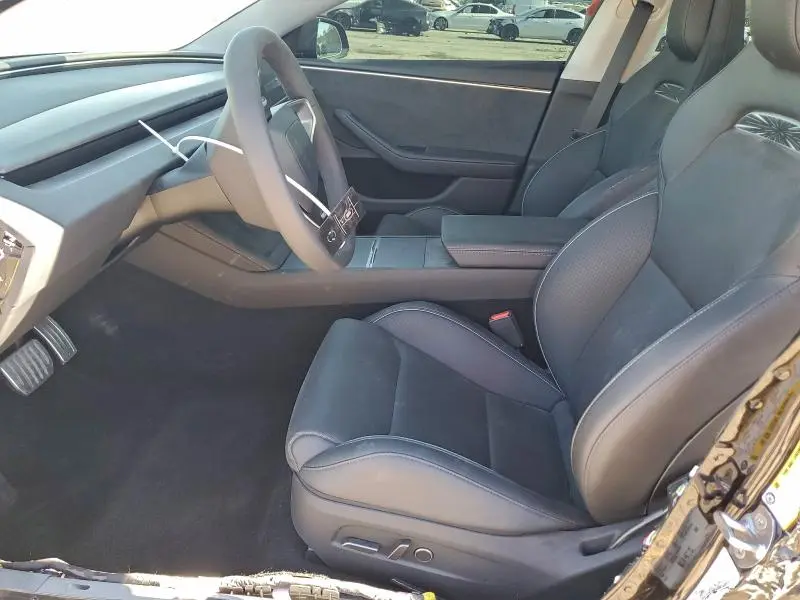 2025 TESLA MODEL 3   