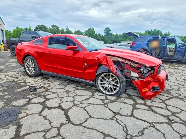 2012 FORD MUSTANG   