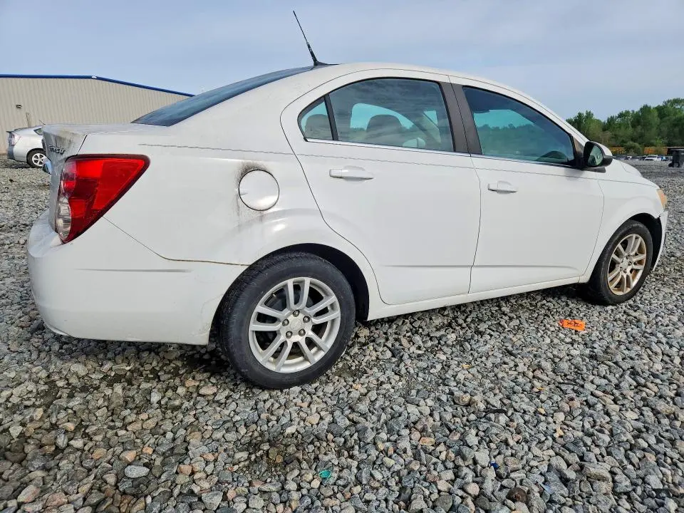 2013 CHEVROLET SONIC LT  