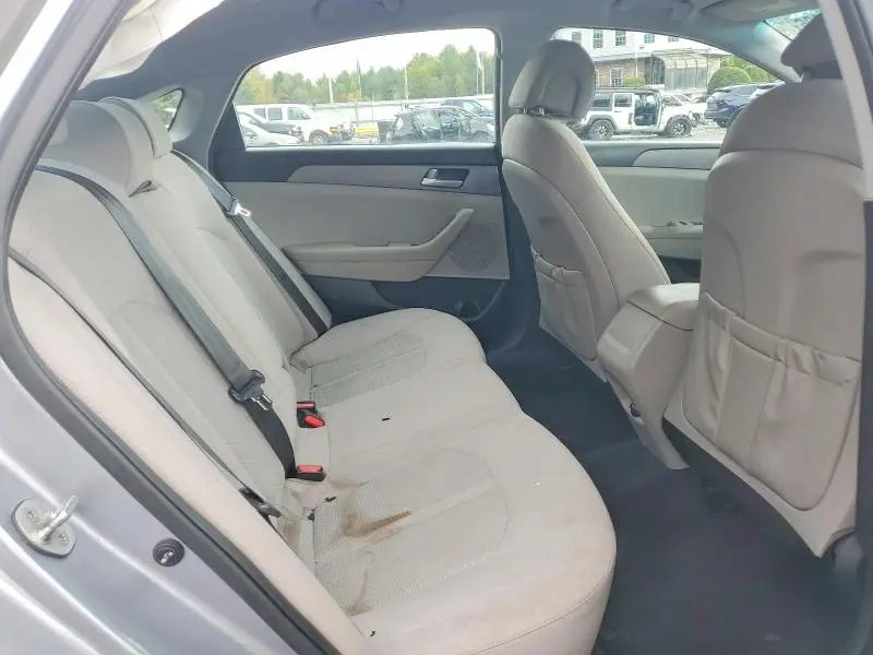 2016 HYUNDAI SONATA SE  