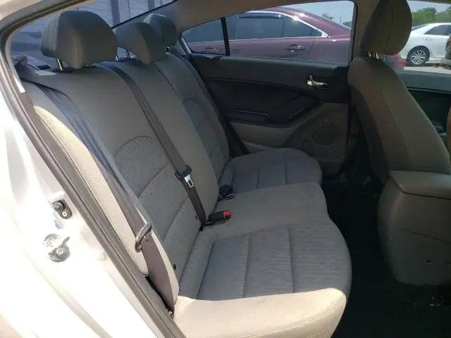 2015 KIA FORTE LX  
