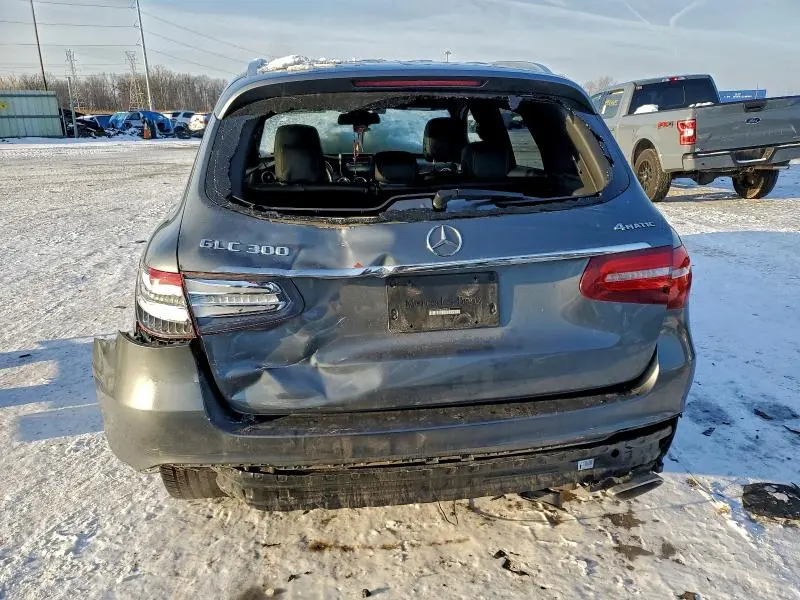 2019 MERCEDES-BENZ GLC 300 4MATIC  