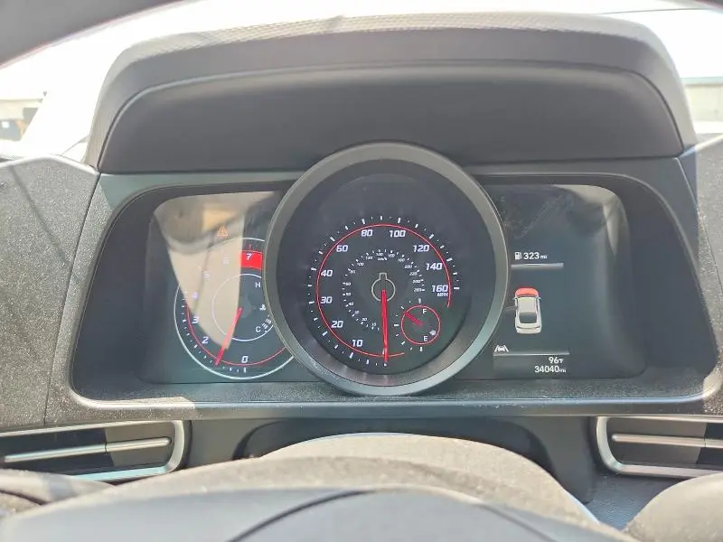 2021 HYUNDAI ELANTRA SEL  