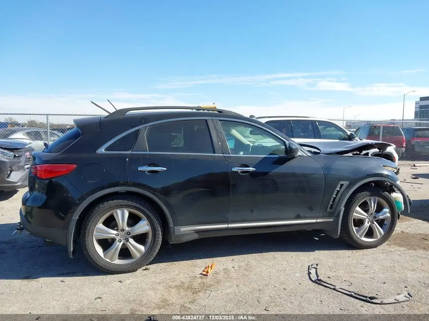 2011 INFINITI FX35  