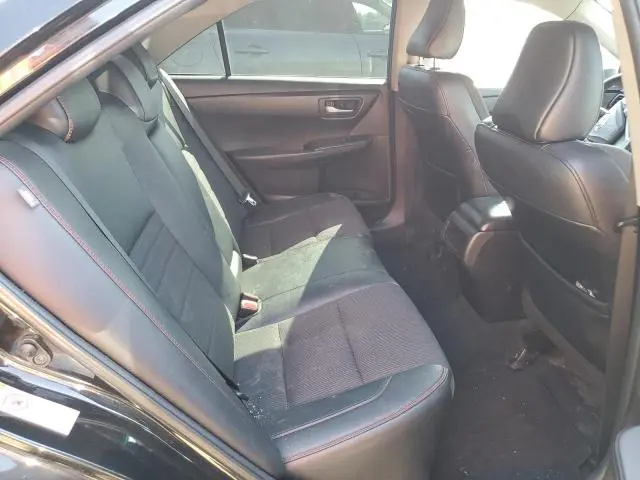 2016 TOYOTA CAMRY LE  