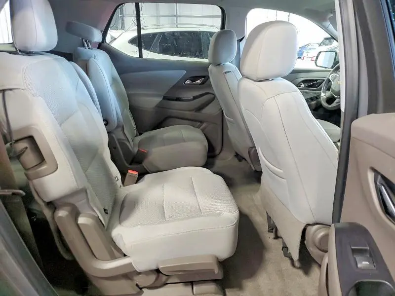 2018 CHEVROLET TRAVERSE LT  