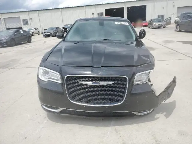 2016 CHRYSLER 300 LIMITED  
