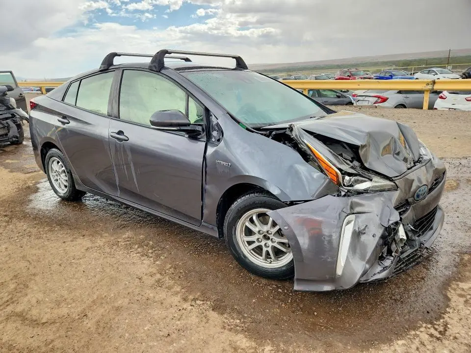 2019 TOYOTA PRIUS LE AWD-E  
