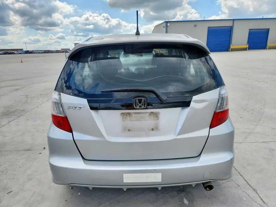 2011 HONDA FIT SPORT  