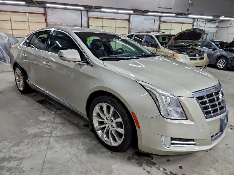 2015 CADILLAC XTS LUXURY COLLECTION  