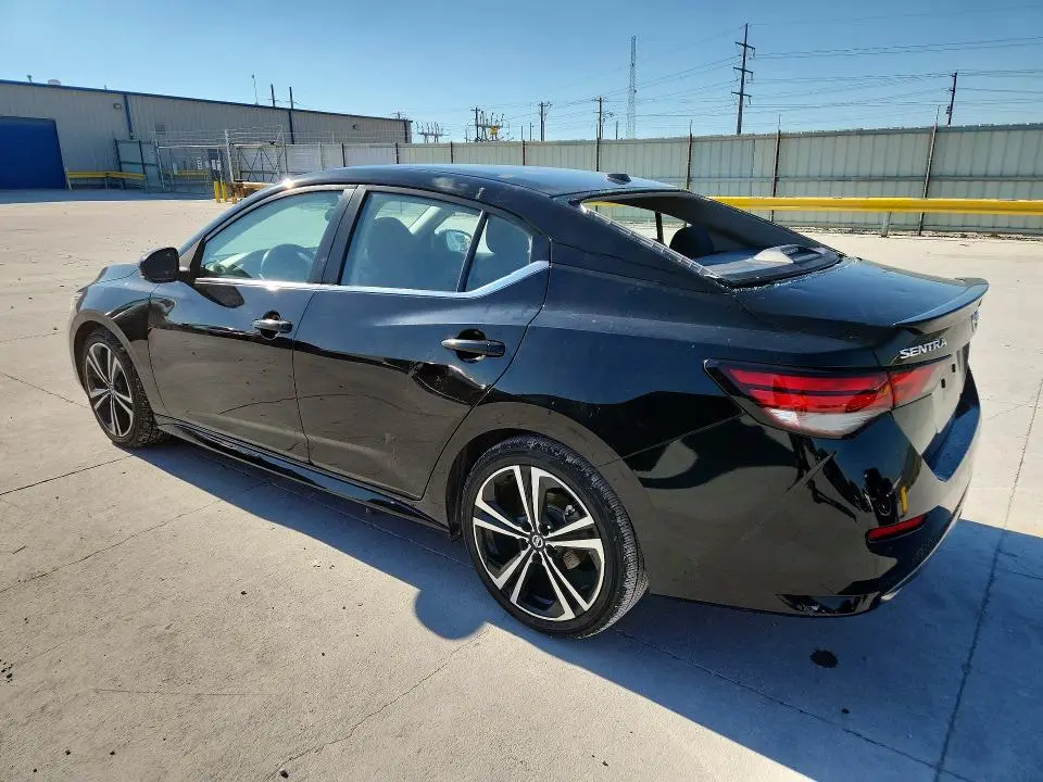 2022 NISSAN SENTRA SR  