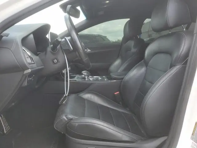 2021 KIA STINGER GT2  