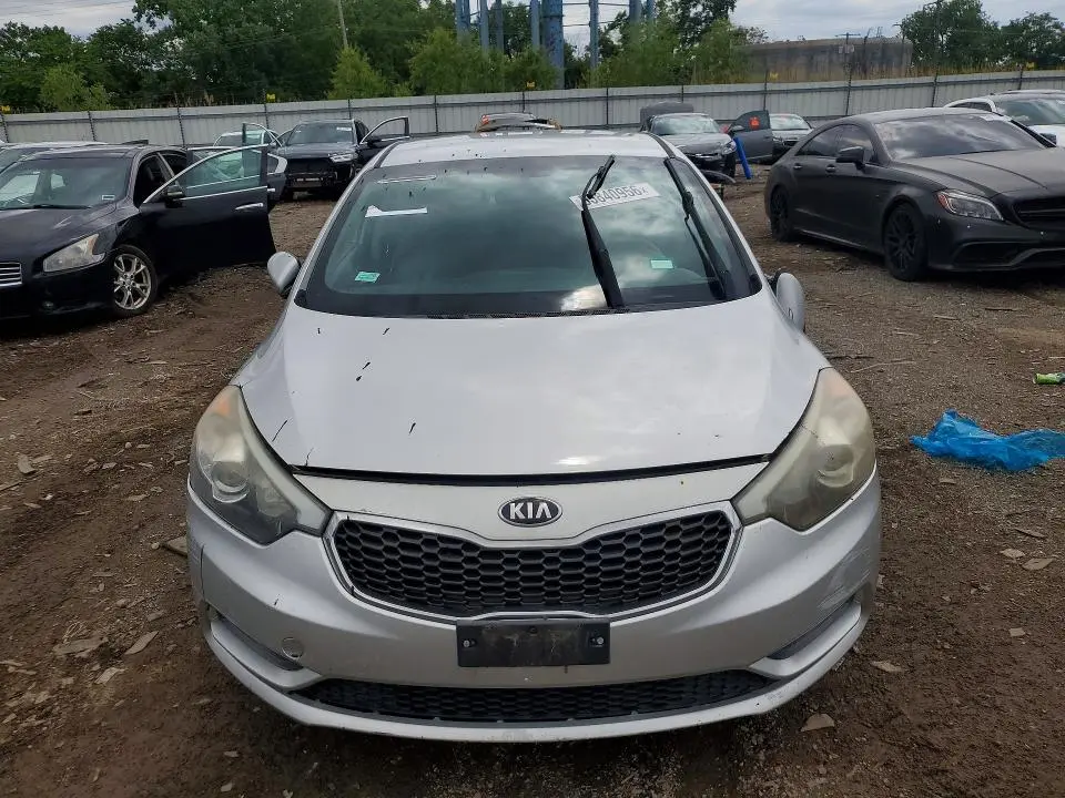2015 KIA FORTE LX  