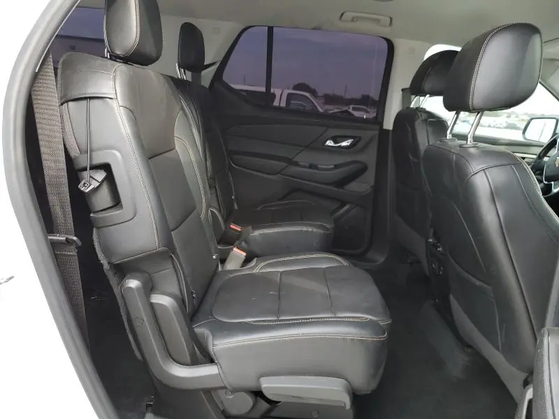 2018 CHEVROLET TRAVERSE RS  