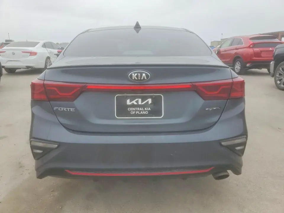 2021 KIA FORTE GT-LINE  