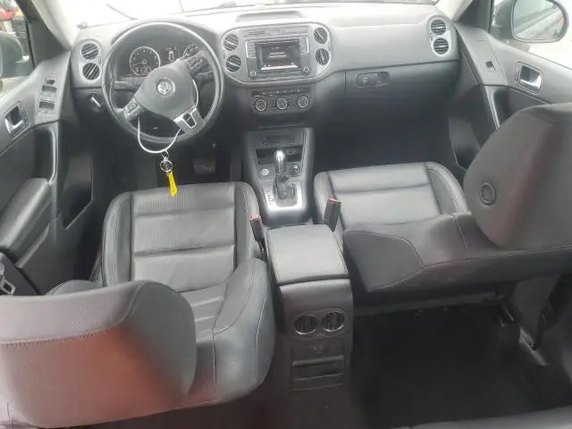2016 VOLKSWAGEN TIGUAN S  