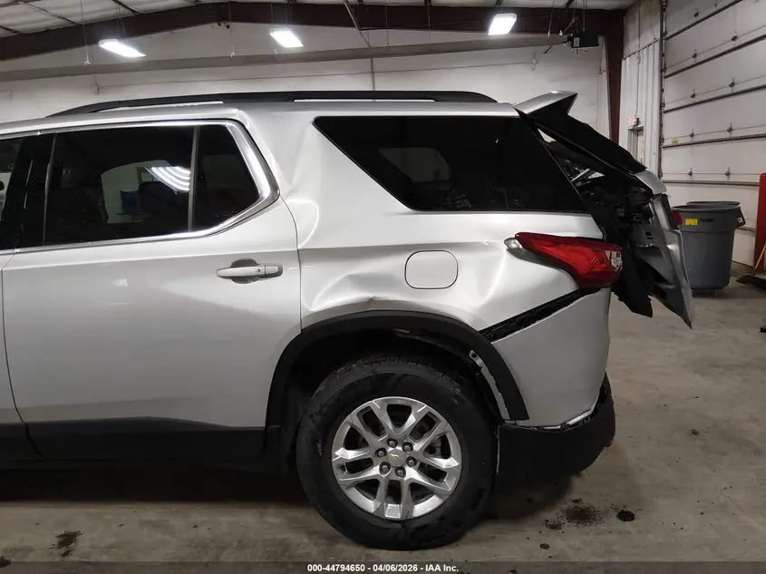 2020 CHEVROLET TRAVERSE AWD LT CLOTH