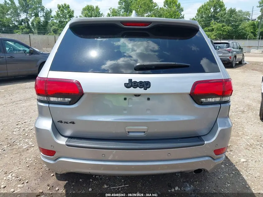2021 JEEP GRAND CHEROKEE LAREDO X 4X4