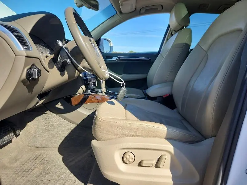 2012 AUDI Q5 PREMIUM PLUS  