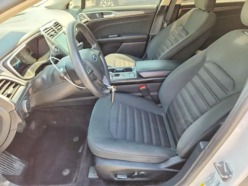 2017 FORD FUSION SE HYBRID  