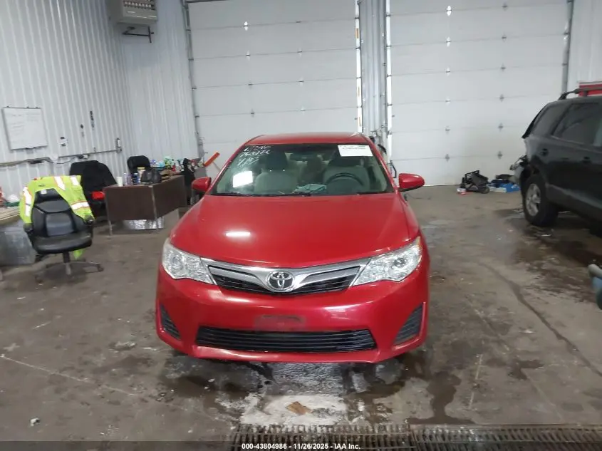 2013 TOYOTA CAMRY LE