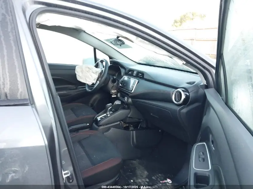 2020 NISSAN VERSA SR XTRONIC CVT