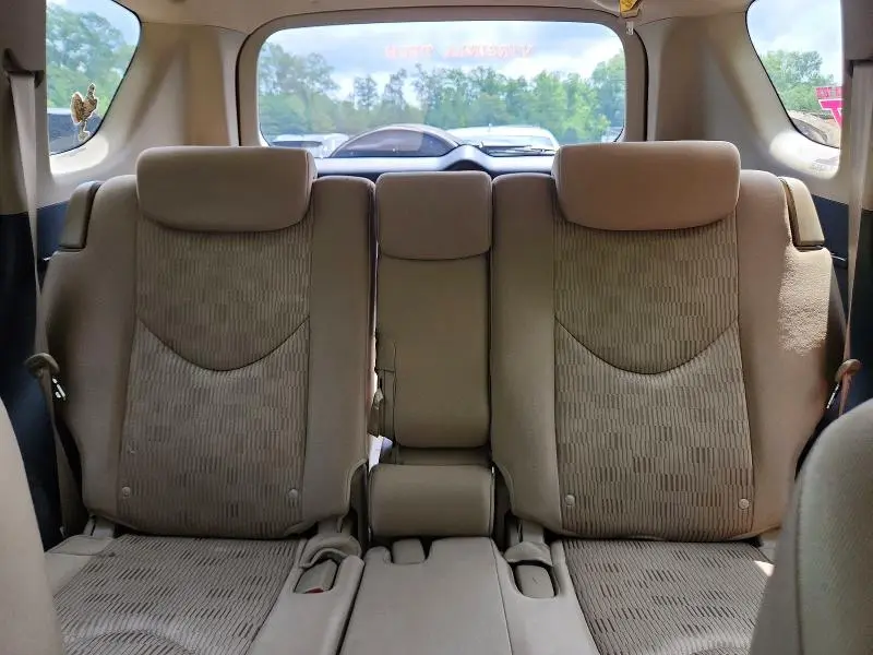2011 TOYOTA RAV4 BASE  