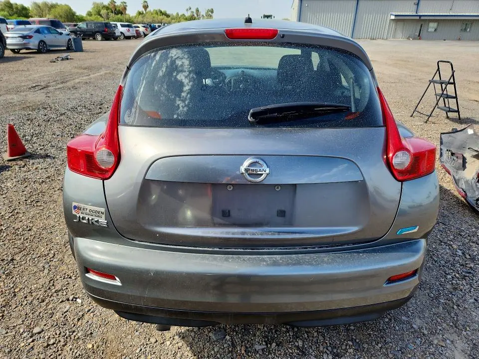 2013 NISSAN JUKE S  