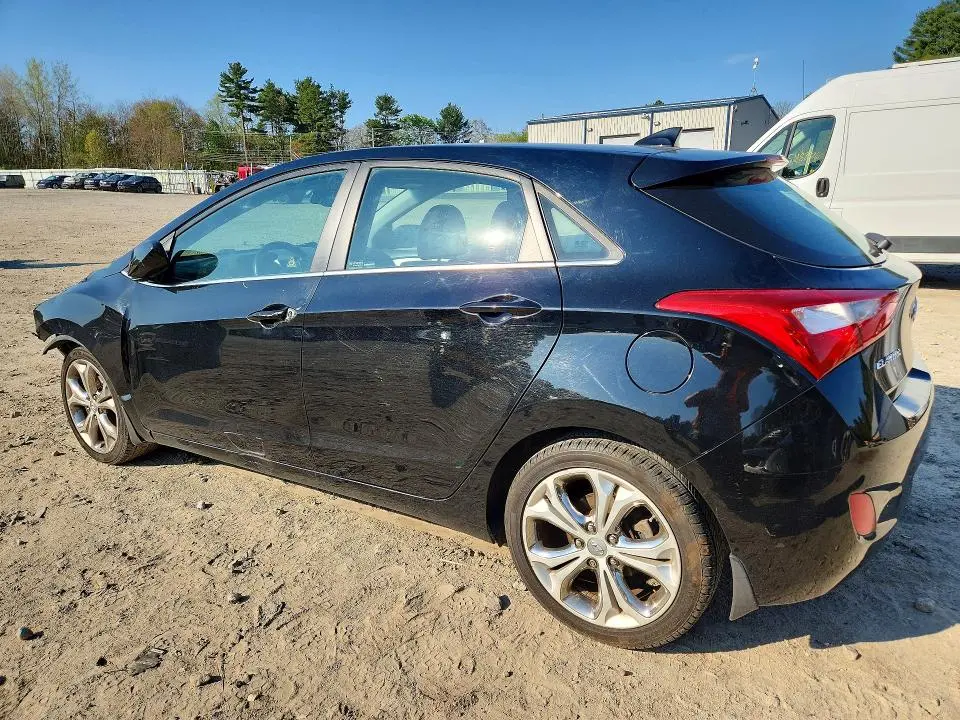 2013 HYUNDAI ELENTRA   
