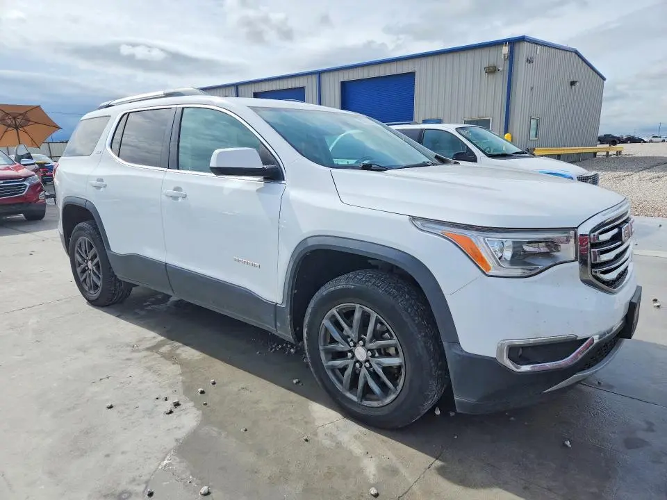 2017 GMC ACADIA SLT-1  