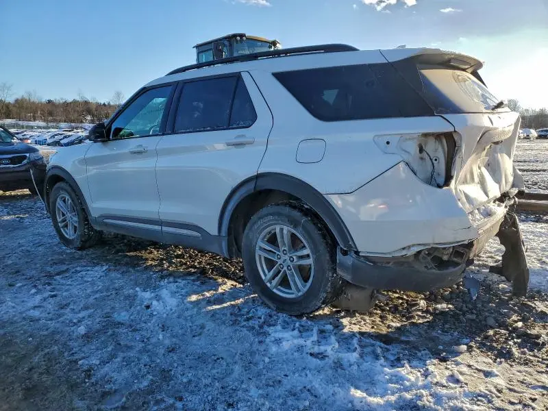 2022 FORD EXPLORER XLT  