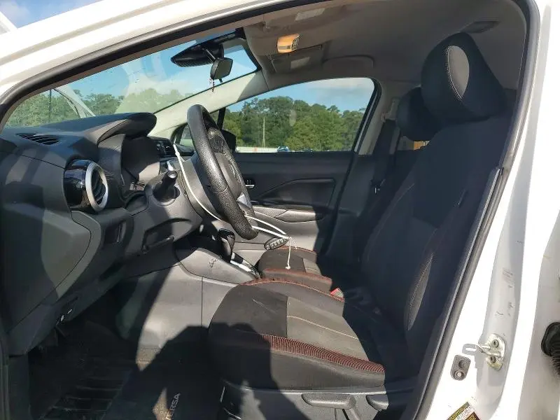 2020 NISSAN VERSA SR  