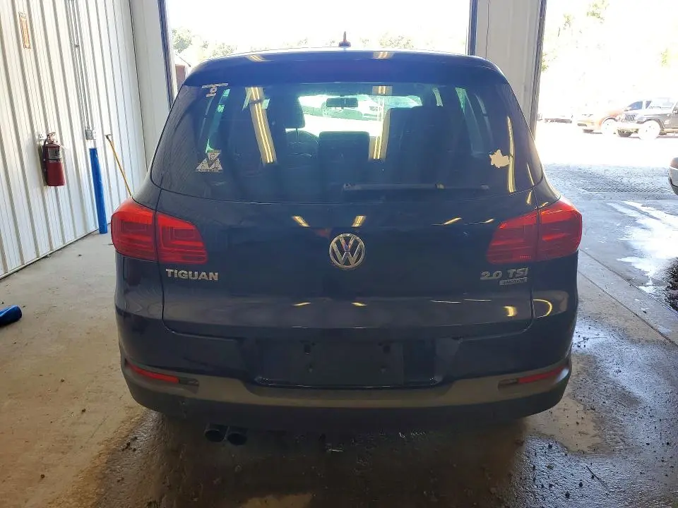 2013 VOLKSWAGEN TIGUAN S  