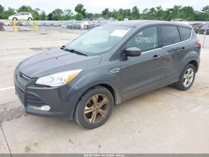2015 FORD ESCAPE SE