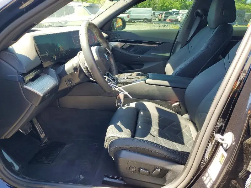 2024 BMW 530 XI  