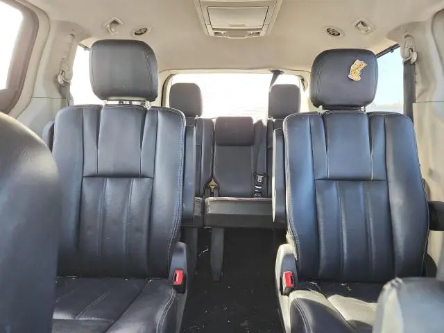 2013 CHRYSLER TOWN & COUNTRY TOURING L  