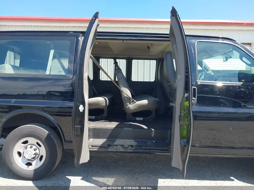 2018 CHEVROLET EXPRESS 2500 LS