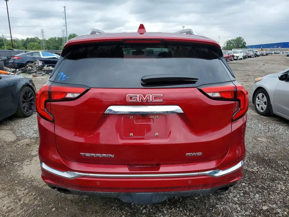 2018 GMC TERRAIN DENALI  
