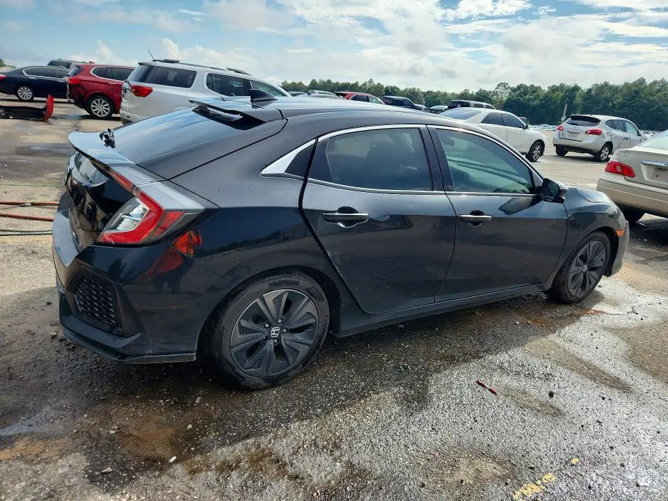 2018 HONDA CIVIC EX  