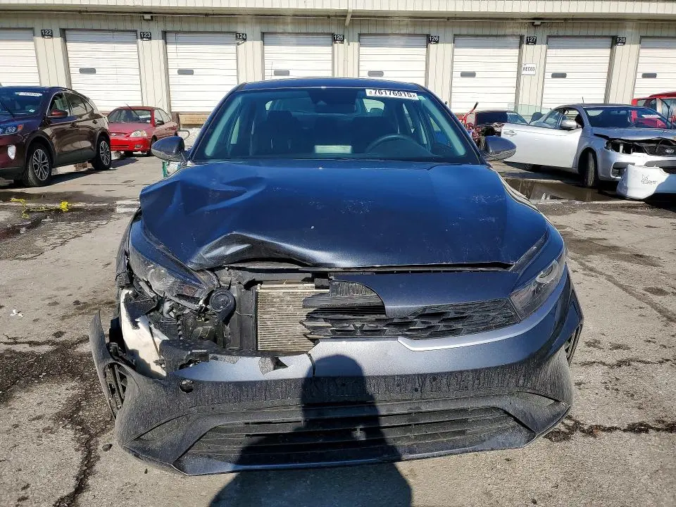 2024 KIA FORTE LX  