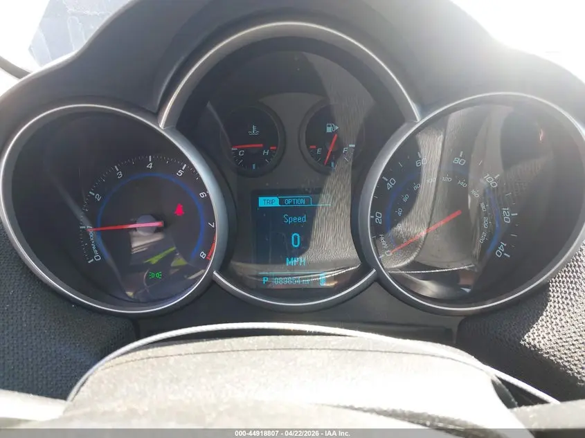 2014 CHEVROLET CRUZE 1LT AUTO